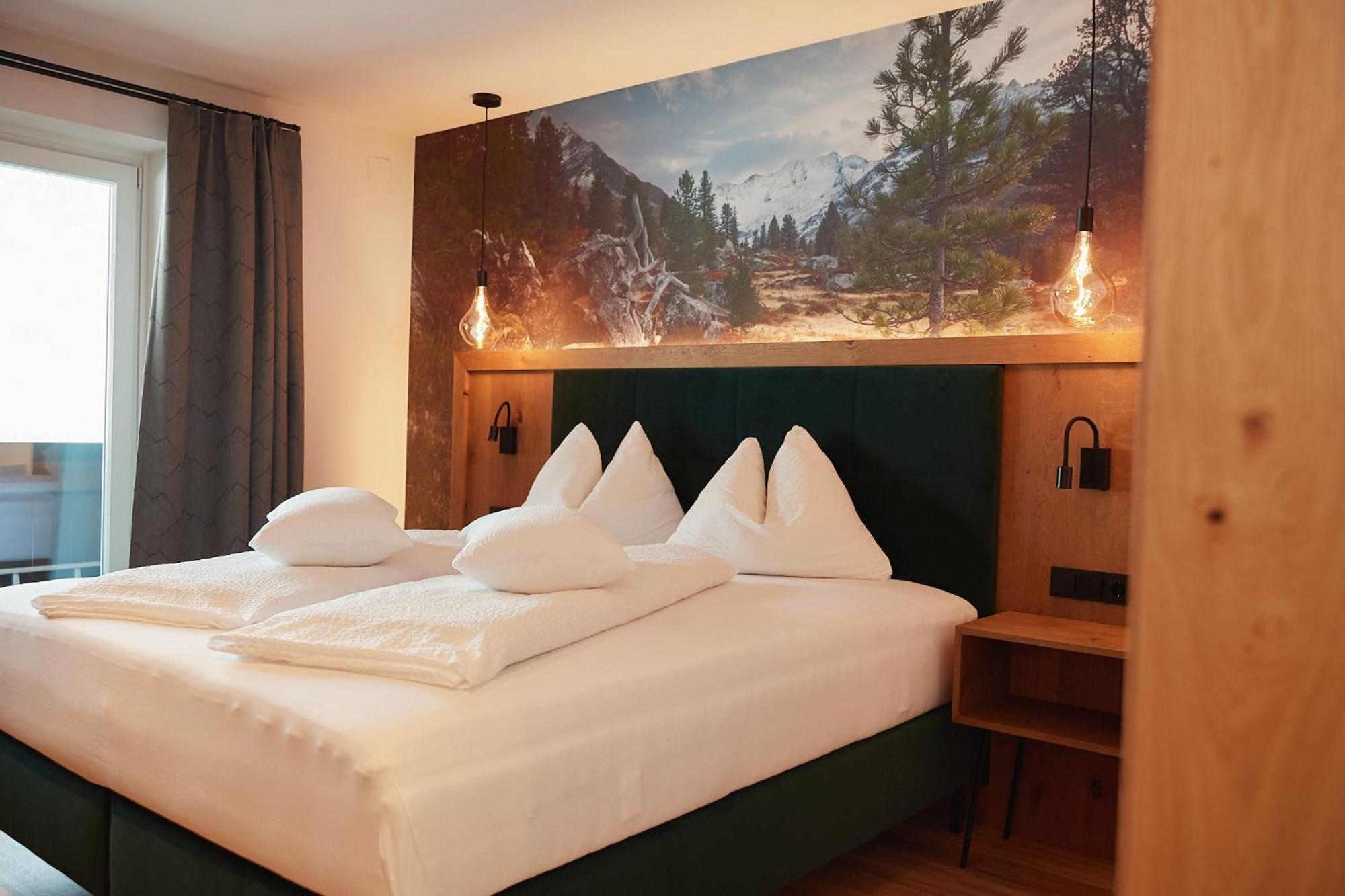 Gasthof Schuetthof นอยเคียร์เชน อัม โกรสเวเนดิเกอร์ ภายนอก รูปภาพ