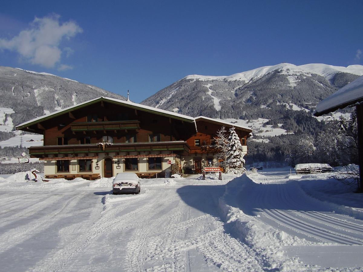 Gasthof Schuetthof นอยเคียร์เชน อัม โกรสเวเนดิเกอร์ ภายนอก รูปภาพ