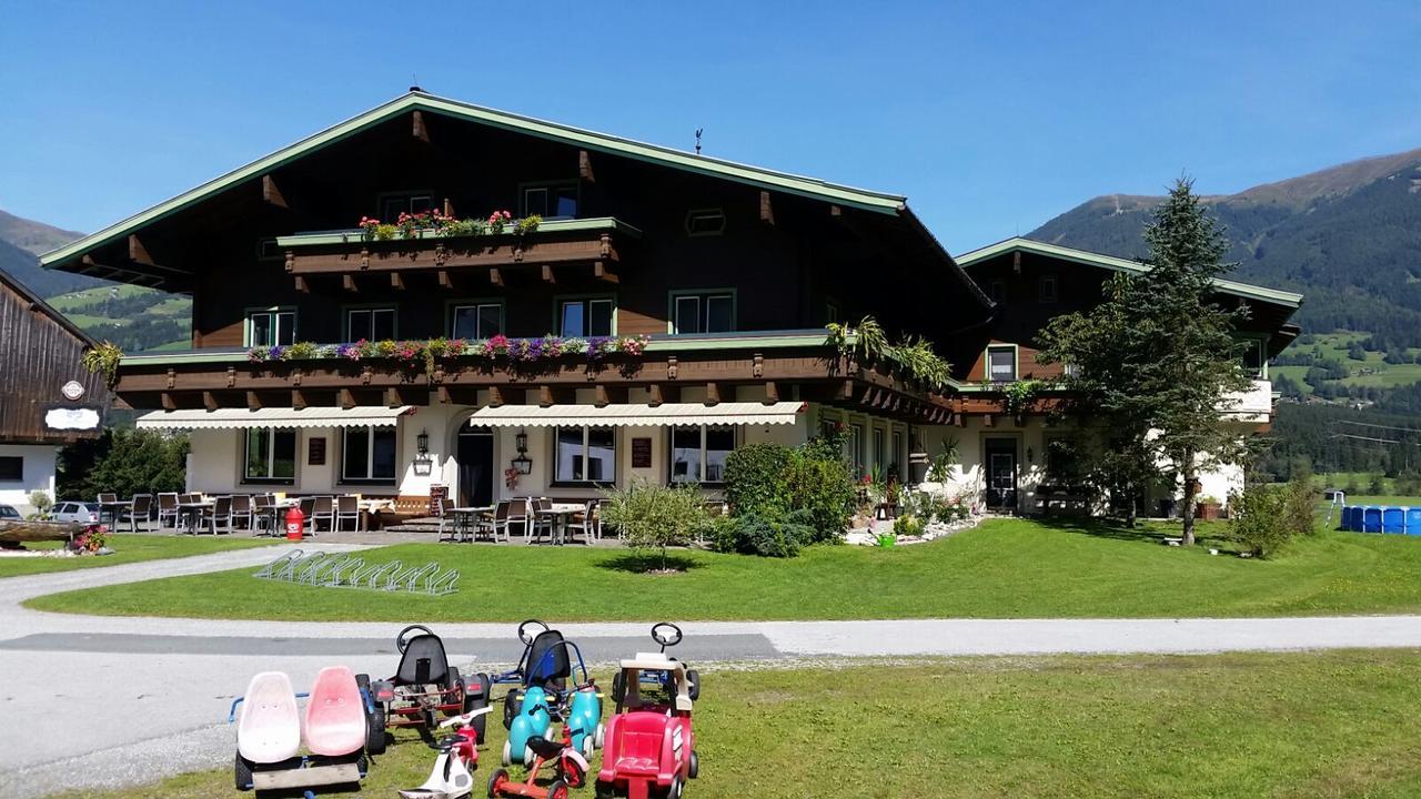 Gasthof Schuetthof นอยเคียร์เชน อัม โกรสเวเนดิเกอร์ ภายนอก รูปภาพ
