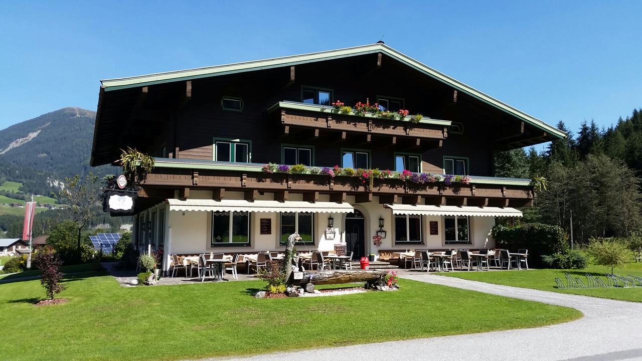 Gasthof Schuetthof นอยเคียร์เชน อัม โกรสเวเนดิเกอร์ ภายนอก รูปภาพ